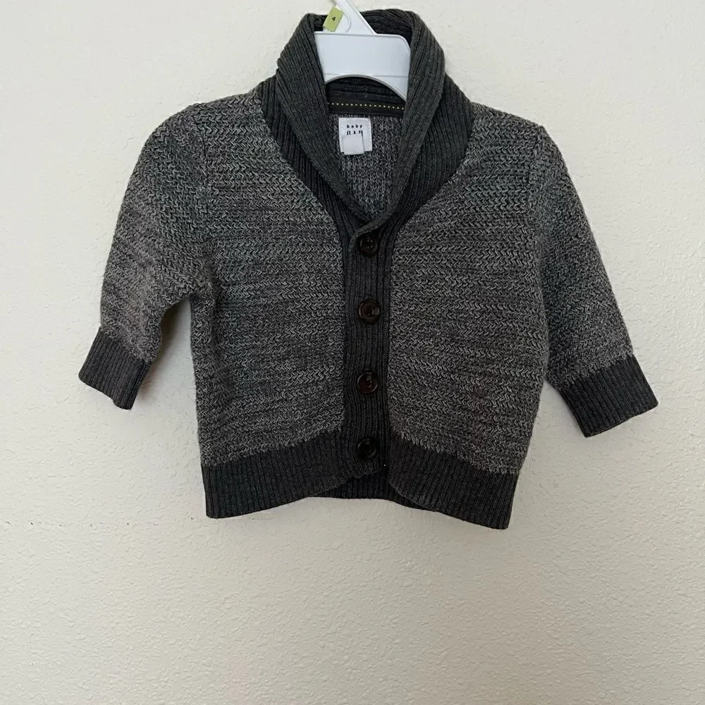 BABY BOY GRAY CARDIGAN SWEATER BY BABY GAP SIZE 3-6 MONTHS